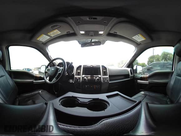 2017 Ford F-150 XL z VIN 1FTEW1EG8HFC25971, wystawiony jako IAAI lot #42544243 z przebiegiem 132 500 mil mil oraz . Historia ofert i sprzedaży dostępna na DreamBid. Obrazek 20.