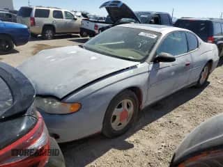 2000 Chevrolet Monte Carlo LS с VIN 2G1WW12E3Y9371901, выставлен на аукционе Copart как лот 77623904 с пробегом Не указан миль и Списание • Salvage title. История ставок и продаж доступна на DreamBid. Изображение 1.