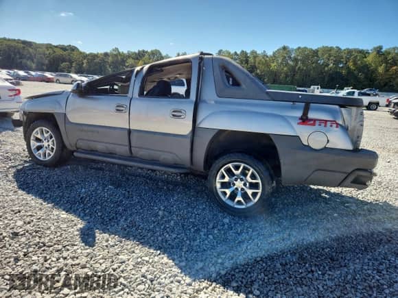 2002 Chevrolet Avalanche с VIN 3GNEC13T02G179039, выставлен на аукционе Copart как лот 86136545 с пробегом Не указан миль и На запчасти • Non repairable. История ставок и продаж доступна на DreamBid. Изображение 2.
