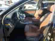 2012 Hyundai Veracruz GLS с VIN KM8NU4CC0CU200599, выставлен на аукционе Copart как лот 76673734 с пробегом 150 704 миль миль и Списание • Salvage title. История ставок и продаж доступна на DreamBid. Изображение 7.