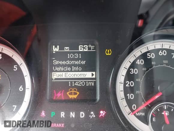 2018 Ram 1500 Tradesman z VIN 1C6RR6FG1JS299340, wystawiony jako IAAI lot #43441746 z przebiegiem 114 201 mil mil oraz . Historia ofert i sprzedaży dostępna na DreamBid. Obrazek 15.