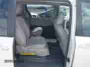 2017 Toyota Sienna XLE Auto Access Seat z VIN 5TDYZ3DC6HS880404, wystawiony jako IAAI lot #42783694 z przebiegiem 67 525 mil mil oraz . Historia ofert i sprzedaży dostępna na DreamBid. Obrazek 8.