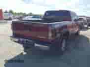 2004 Chevrolet Silverado 1500 LS с VIN 1GCEK19T24E370779, выставлен на аукционе IAAI как лот 43391109 с пробегом Не указан миль и . История ставок и продаж доступна на DreamBid. Изображение 4.
