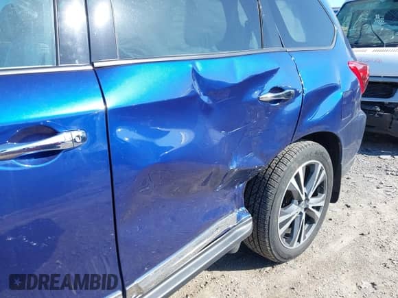 2019 Nissan Pathfinder SL с VIN 5N1DR2MM8KC647338, выставлен на аукционе IAAI как лот 42055820 с пробегом 75 064 миль миль и . История ставок и продаж доступна на DreamBid. Изображение 6.