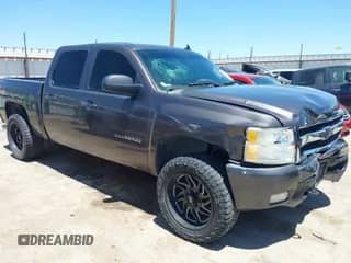 2010 Chevrolet Silverado 1500 LTZ with VIN 3GCRKTE30AG208169, listed as a IAAI auction lot 42306236 with 170,909 mi miles and . Bid and sale history available at DreamBid. Image 1.