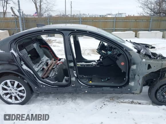 2016 Chevrolet SS с VIN 6G3F15RW6GL222212, выставлен на аукционе IAAI как лот 41337316 с пробегом Не указан миль и . История ставок и продаж доступна на DreamBid. Изображение 13.