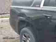 2019 Chevrolet Suburban LT с VIN 1GNSKHKC9KR284789, выставлен на аукционе IAAI как лот 43038703 с пробегом 108 331 миль миль и . История ставок и продаж доступна на DreamBid. Изображение 6.