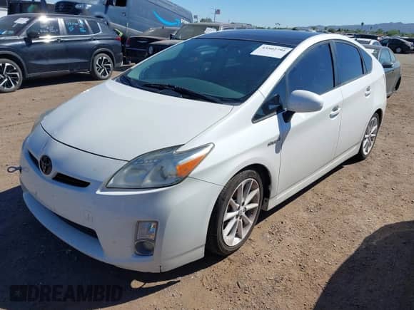 2010 Toyota Prius III с VIN JTDKN3DU5A0109337, выставлен на аукционе IAAI как лот 43502791 с пробегом 190 272 миль миль и . История ставок и продаж доступна на DreamBid. Изображение 2.