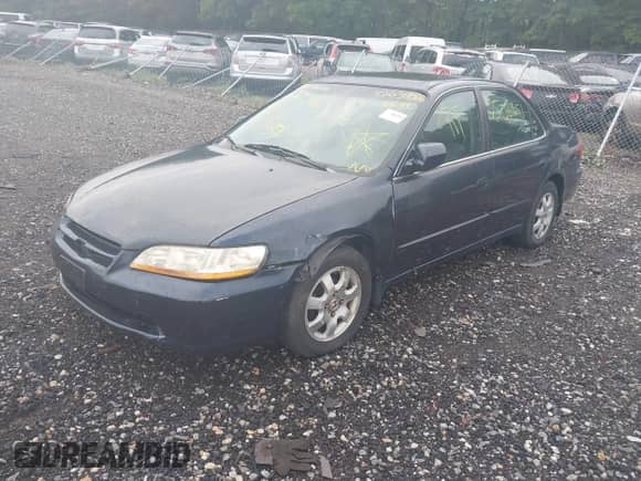 2000 Honda Accord EX z VIN 1HGCG6683YA102232, wystawiony jako IAAI lot #42639068 z przebiegiem Nie podano mil oraz . Historia ofert i sprzedaży dostępna na DreamBid. Obrazek 2.