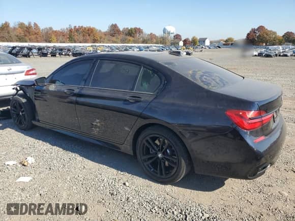 2019 BMW 7 Series 750i xDrive z VIN WBA7F2C54KB239989, wystawiony jako Copart lot #76759694 z przebiegiem 72 867 mil mil oraz Szkoda całkowita • Salvage title. Historia ofert i sprzedaży dostępna na DreamBid. Obrazek 2.