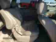 2005 Toyota Sienna XLE z VIN 5TDBA22C45S054060, wystawiony jako Copart lot #85373105 z przebiegiem 206 022 mil mil oraz Szkoda całkowita • Salvage title. Historia ofert i sprzedaży dostępna na DreamBid. Obrazek 11.