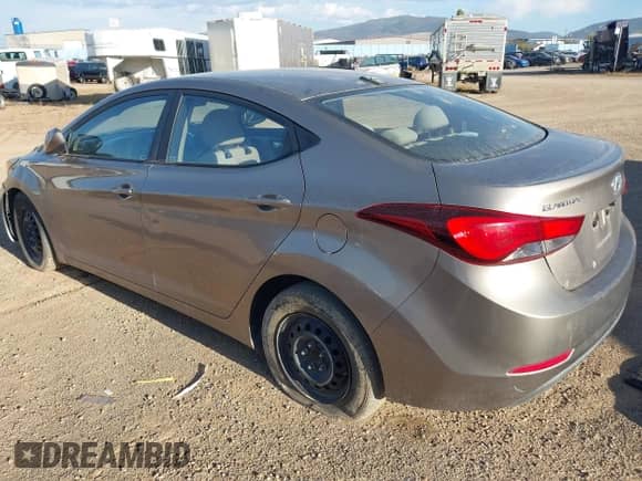 2016 Hyundai Elantra SE z VIN 5NPDH4AE1GH690236, wystawiony jako IAAI lot #43355003 z przebiegiem 151 266 mil mil oraz . Historia ofert i sprzedaży dostępna na DreamBid. Obrazek 3.