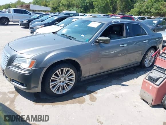 2011 Chrysler 300 C с VIN 2C3CA6CT8BH541173, выставлен на аукционе IAAI как лот 43191224 с пробегом 184 201 миль миль и . История ставок и продаж доступна на DreamBid. Изображение 2.