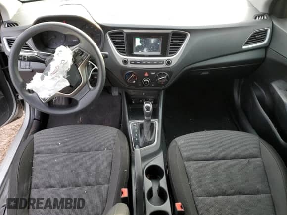 2020 Hyundai Accent SE z VIN 3KPC24A68LE126667, wystawiony jako Copart lot #68770432 z przebiegiem 46 281 mil mil oraz . Historia ofert i sprzedaży dostępna na DreamBid. Obrazek 8.