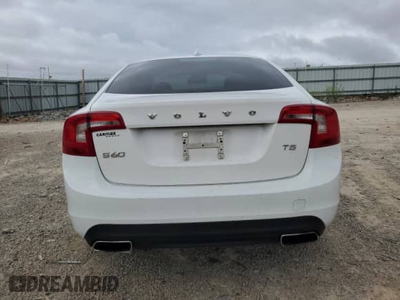 2014 Volvo S60 T5 с VIN YV1612FS2E2272714, выставлен на аукционе Copart как лот 68278845 с пробегом 90 731 миль миль и Списание • Salvage title. История ставок и продаж доступна на DreamBid. Изображение 6.