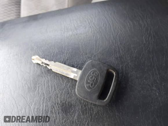 2012 Toyota Tacoma with VIN 5TFJX4CN4CX016017, listed as a IAAI auction lot 42416542 with 116,900 mi miles and . Bid and sale history available at DreamBid. Image 11.