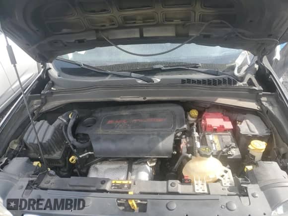 2018 Jeep Renegade Latitude with VIN ZACCJABB8JPH48411, listed as a Copart auction lot 70494845 with 252,379 mi miles and Clean title. Bid and sale history available at DreamBid. Image 11.