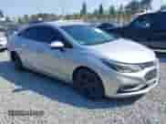 2017 Chevrolet Cruze Premier с VIN 1G1BF5SM1H7103296, выставлен на аукционе IAAI как лот 43088917 с пробегом 256 136 миль миль и . История ставок и продаж доступна на DreamBid. Изображение 1.