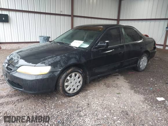 1998 Honda Accord LX с VIN 1HGCG5644WA246697, выставлен на аукционе IAAI как лот 42907966 с пробегом 308 033 миль миль и . История ставок и продаж доступна на DreamBid. Изображение 2.