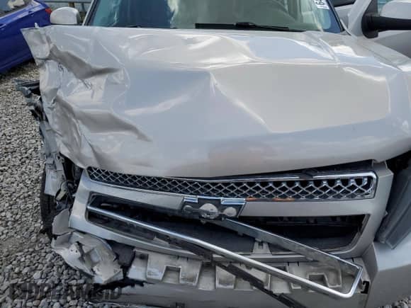 2009 Chevrolet Tahoe 2LT with VIN 1GNFK23069R178118, listed as a Copart auction lot 64616745 with 198,236 mi miles and Salvage title. Bid and sale history available at DreamBid. Image 12.