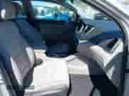 2018 Hyundai Tucson SEL с VIN KM8J33A40JU758151, выставлен на аукционе IAAI как лот 43050708 с пробегом 92 452 миль миль и . История ставок и продаж доступна на DreamBid. Изображение 5.