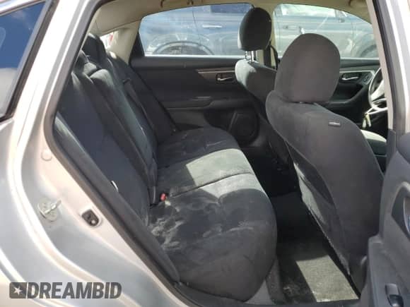 2015 Nissan Altima 2.5 with VIN 1N4AL3AP4FC161781, listed as a Copart auction lot 82276395 with 107,872 mi miles and Salvage title. Bid and sale history available at DreamBid. Image 10.