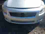 2012 Nissan Maxima SV z VIN 1N4AA5AP9CC835453, wystawiony jako IAAI lot #43478104 z przebiegiem 161 308 mil mil oraz . Historia ofert i sprzedaży dostępna na DreamBid. Obrazek 6.