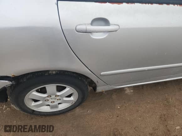 2005 Toyota Corolla LE с VIN 1NXBR32E45Z348873, выставлен на аукционе Copart как лот 86594655 с пробегом 171 601 миль миль и Списание • Salvage title. История ставок и продаж доступна на DreamBid. Изображение 10.