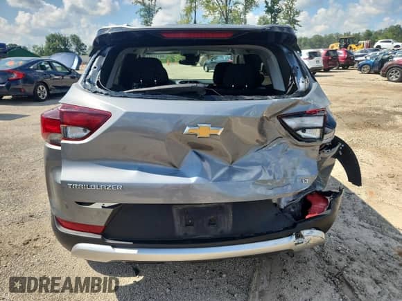 2023 Chevrolet TrailBlazer LT с VIN KL79MPS23PB102438, выставлен на аукционе Copart как лот 68736805 с пробегом 15 446 миль миль и Списание • Salvage title. История ставок и продаж доступна на DreamBid. Изображение 6.