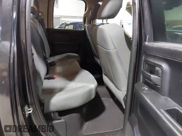 2016 Ram 1500 Tradesman with VIN 1C6RR7FT5GS409253, listed as a IAAI auction lot 42889370 with 300,859 mi miles and . Bid and sale history available at DreamBid. Image 8.