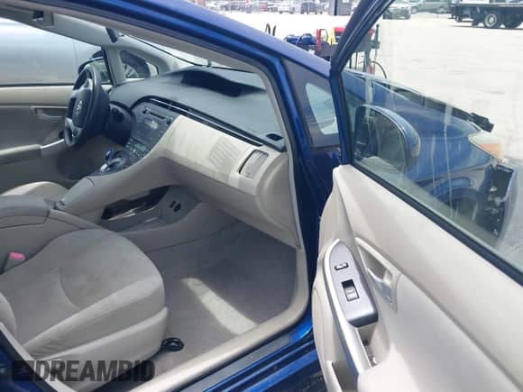 2011 Toyota Prius I with VIN JTDKN3DU0B1416037, listed as a IAAI auction lot 42812344 with 247,997 mi miles and . Bid and sale history available at DreamBid. Image 5.