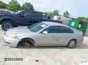 2007 Chevrolet Impala LT z VIN 2G1WT58K279414457, wystawiony jako IAAI lot #42622667 z przebiegiem 210 382 mil mil oraz . Historia ofert i sprzedaży dostępna na DreamBid. Obrazek 14.