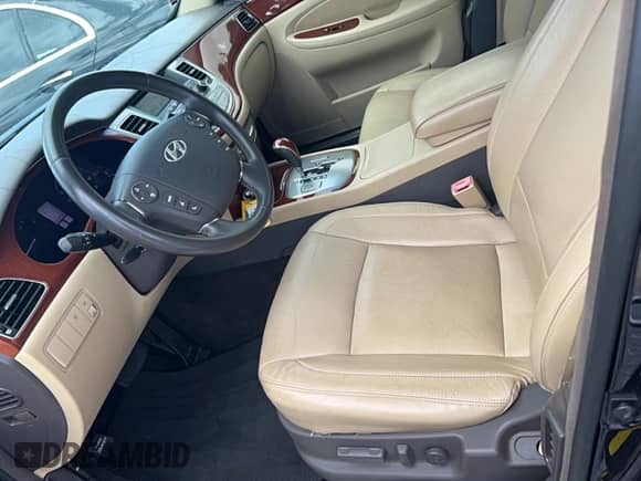2012 Hyundai Genesis 3.8L with VIN KMHGC4DD2CU175241, listed as a Copart auction lot 85569865 with 135,657 mi miles and Clean title. Bid and sale history available at DreamBid. Image 14.