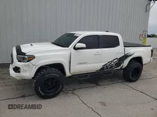 2021 Toyota Tacoma SR with VIN 3TMCZ5AN6MM426322, listed as a Copart auction lot 67056905 with 71,144 mi miles and Clean title. Bid and sale history available at DreamBid. Image 1.