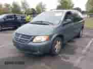 2005 Dodge Caravan SXT with VIN 2D4GP44L05R149059, listed as a IAAI auction lot 43448089 with 223,260 mi miles and . Bid and sale history available at DreamBid. Image 2.