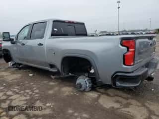 2025 Chevrolet Silverado 2500 с VIN 1GC4KYE72SF211989, выставлен на аукционе Copart как лот 56555565 с пробегом Не указан миль и На запчасти • Non repairable. История ставок и продаж доступна на DreamBid. Изображение 2.