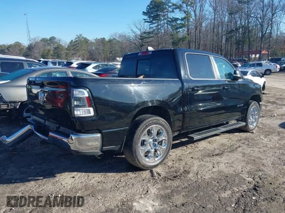 2021 Ram 1500 Big Horn с VIN 1C6RREFG1MN532758, выставлен на аукционе IAAI как лот 41395774 с пробегом 66 750 миль миль и . История ставок и продаж доступна на DreamBid. Изображение 4.