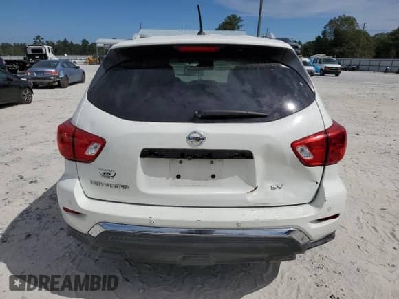 2017 Nissan Pathfinder SV with VIN 5N1DR2MN8HC673181, listed as a Copart auction lot 81939595 with 122,198 mi miles and Salvage title. Bid and sale history available at DreamBid. Image 6.