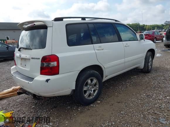2007 Toyota Highlander z VIN JTEHP21A170206287, wystawiony jako IAAI lot #42968921 z przebiegiem 230 510 mil mil oraz . Historia ofert i sprzedaży dostępna na DreamBid. Obrazek 4.