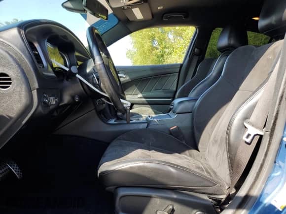 2022 Dodge Charger R/T with VIN 2C3CDXCT5NH237185, listed as a Copart auction lot 70471515 with 56,405 mi miles and Salvage title. Bid and sale history available at DreamBid. Image 7.