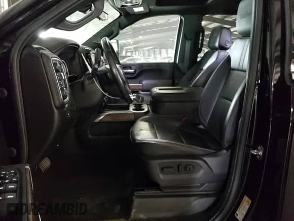 2022 Chevrolet Silverado 2500 z VIN 2GC1YREY0N1234926, wystawiony jako Copart lot #56320844 z przebiegiem 36 108 mil mil oraz Szkoda całkowita • Salvage title. Historia ofert i sprzedaży dostępna na DreamBid. Obrazek 7.