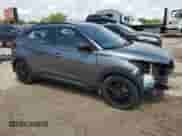 2022 Nissan Kicks SR z VIN 3N1CP5DV2NL505031, wystawiony jako Copart lot #65642315 z przebiegiem 86 852 mil mil oraz Szkoda całkowita • Salvage title. Historia ofert i sprzedaży dostępna na DreamBid. Obrazek 4.