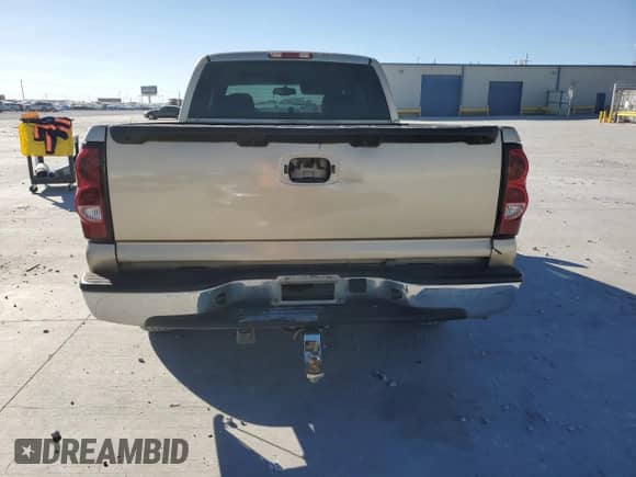 2004 Chevrolet Silverado 1500 LS с VIN 2GCEC19T541137915, выставлен на аукционе Copart как лот 87200525 с пробегом 229 705 миль миль и Чистый • Clean title. История ставок и продаж доступна на DreamBid. Изображение 6.