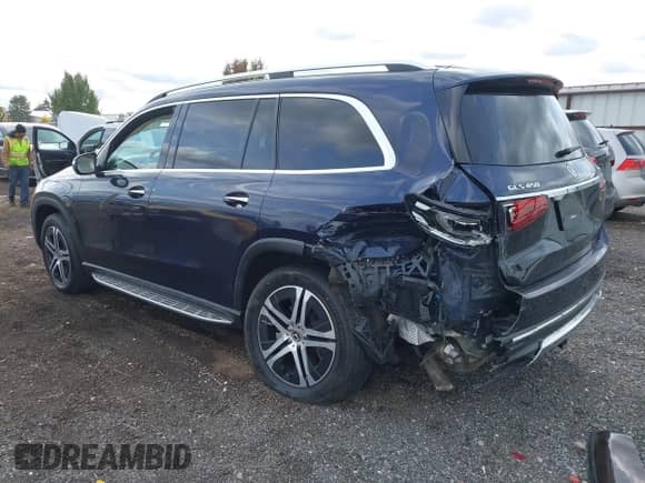 2020 Mercedes-Benz GLS 450 z VIN 4JGFF5KE0LA090680, wystawiony jako IAAI lot #43497176 z przebiegiem 68 323 mil mil oraz . Historia ofert i sprzedaży dostępna na DreamBid. Obrazek 3.