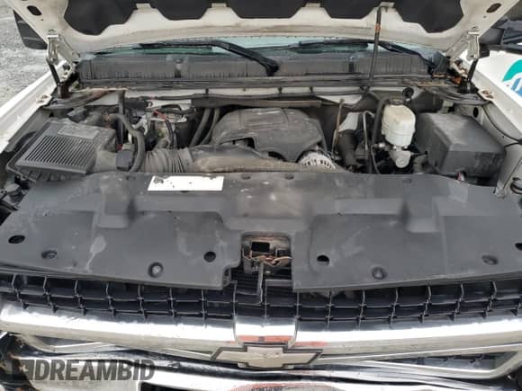 2009 Chevrolet Silverado 3500HD SRW Work Truck с VIN 1GCHC73K59F151622, выставлен на аукционе Copart как лот 71975795 с пробегом 145 812 миль миль и Списание • Salvage title. История ставок и продаж доступна на DreamBid. Изображение 11.
