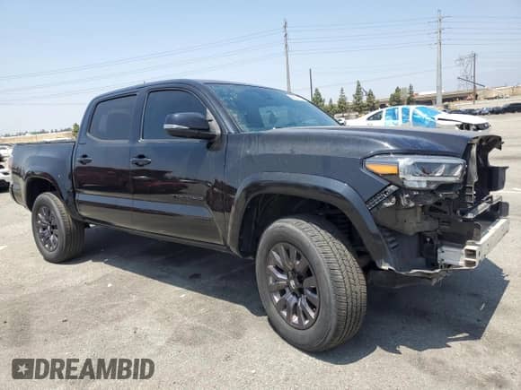 2021 Toyota Tacoma Limited with VIN 3TYGZ5AN8MT038529, listed as a Copart auction lot 58527975 with 46,147 mi miles and Salvage title. Bid and sale history available at DreamBid. Image 4.