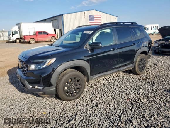 2022 Honda Passport TrailSport with VIN 5FNYF8H60NB004258, listed as a Copart auction lot 69569925 with 58,639 mi miles and Salvage title. Bid and sale history available at DreamBid. Image 1.