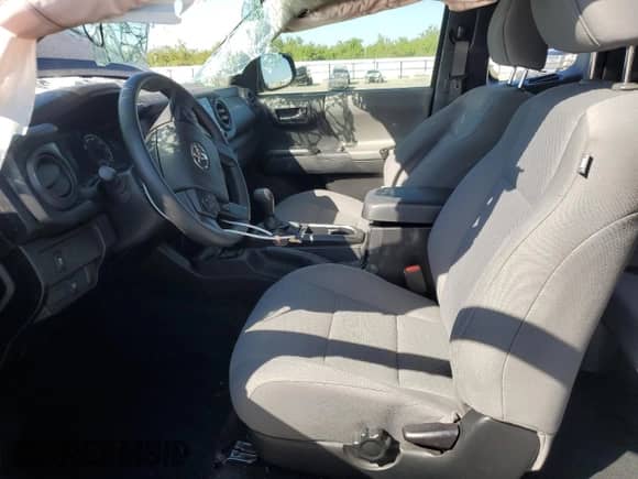2023 Toyota Tacoma SR z VIN 3TYRZ5CN6PT024543, wystawiony jako Copart lot #81813015 z przebiegiem 18 867 mil mil oraz Szkoda całkowita • Salvage title. Historia ofert i sprzedaży dostępna na DreamBid. Obrazek 7.