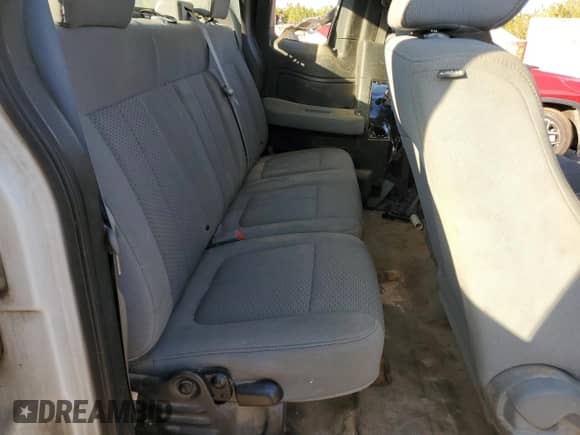 2012 Ford F-150 XL с VIN 1FTEX1CM1CFC81359, выставлен на аукционе Copart как лот 87804155 с пробегом 258 508 миль миль и Списание • Salvage title. История ставок и продаж доступна на DreamBid. Изображение 10.