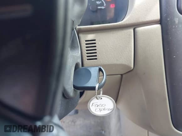 2002 Ford Explorer XLT с VIN 1FMZU73EX2UB36431, выставлен на аукционе IAAI как лот 42507671 с пробегом 209 164 миль миль и . История ставок и продаж доступна на DreamBid. Изображение 11.